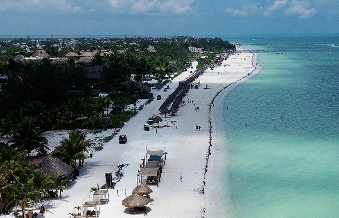 Reducción de vuelos y crecimiento de rentas por plataformas digitales afectan al segmento de clubes vacacionales en QRoo