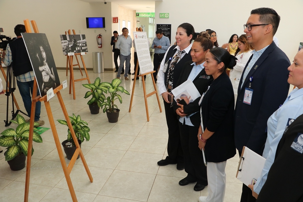 Inauguran exposición fotográfica para difundir derechos de las mujeres