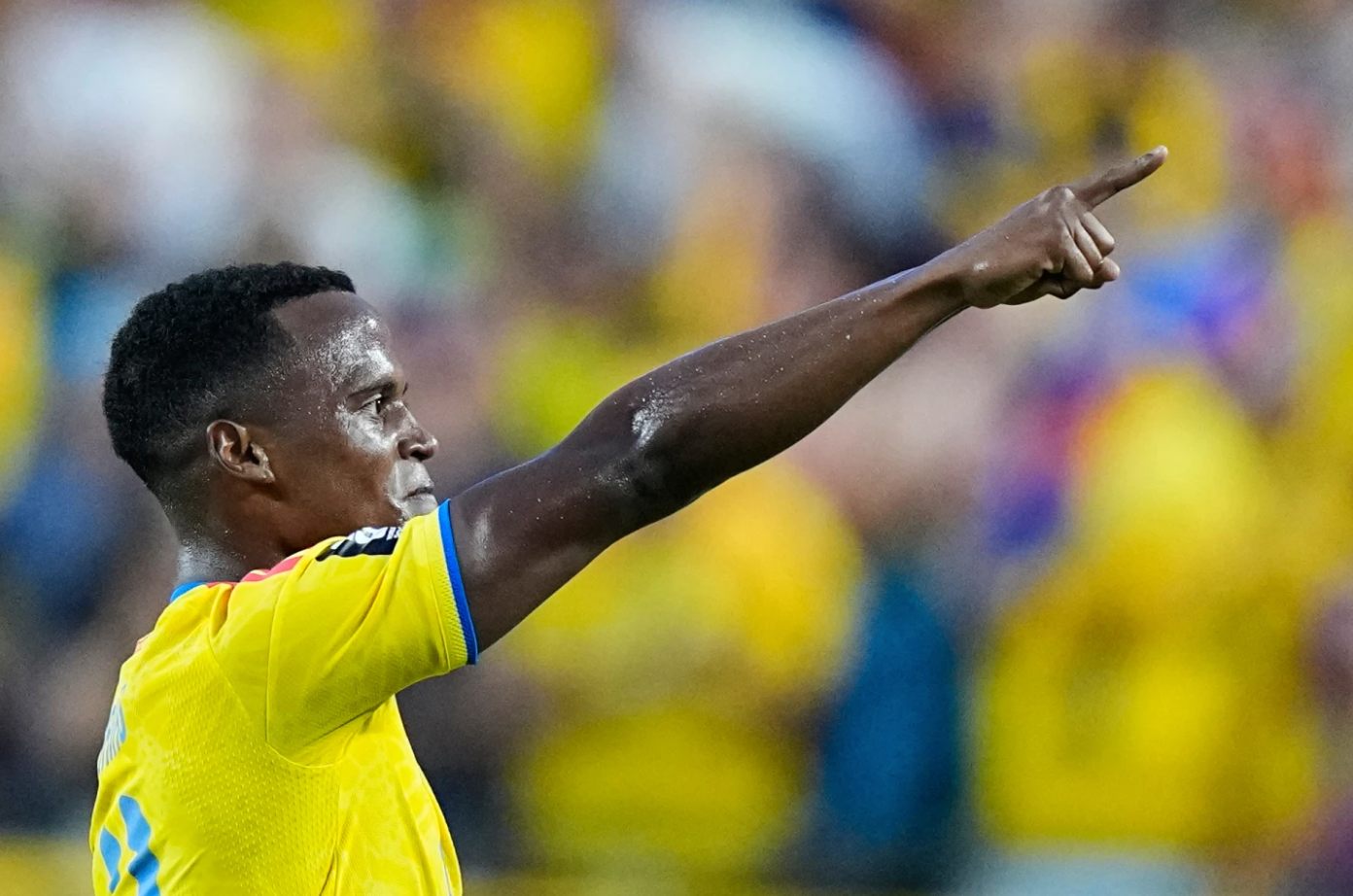 Jhon Arias anota y Colombia vence a Ghana 1-0 para alcanzar los octavos de final del Mundial