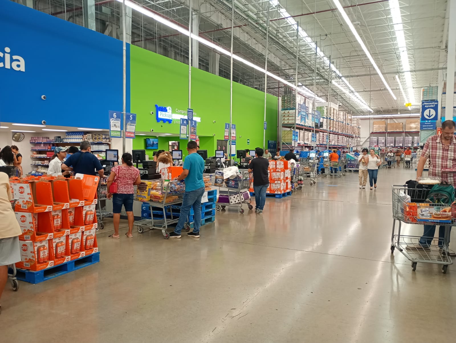 Previsión, quincena y ofertas generan incremento de compras en supermercados de Mérida
