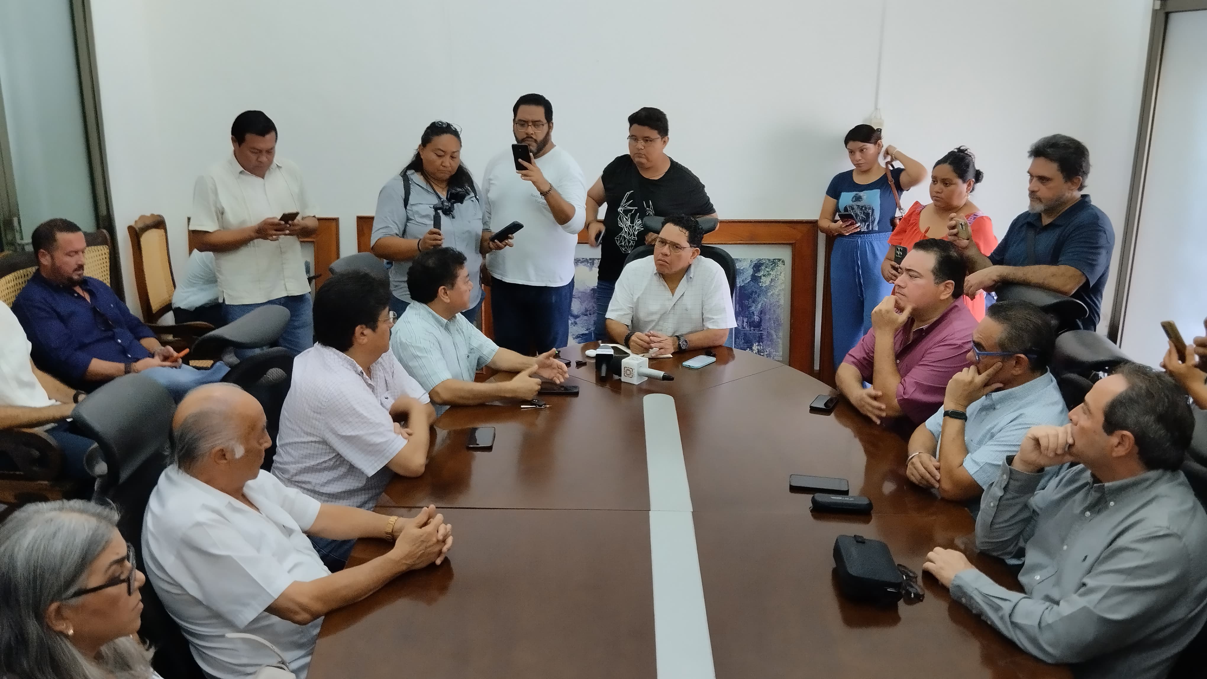 Suspenderán el servicio del Va y Ven si ATY no paga adeudo de más de 180 millones
