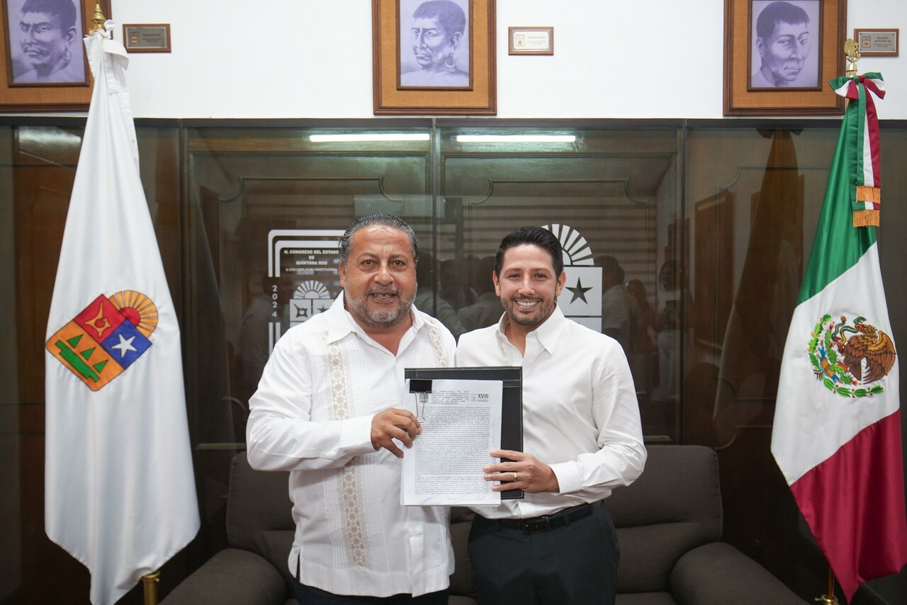 Renán Sánchez asume la presidencia de la Jugocopo en el Congreso de Quintana Roo