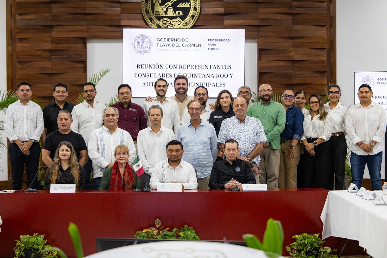 Playa del Carmen fortalece vínculos con representantes consulares