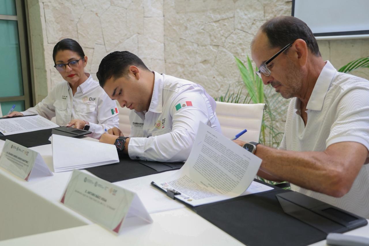Otorgarán boletos de transporte marítimo gratuitos a personas con discapacidad para la ruta Playa del Carmen-Cozumel