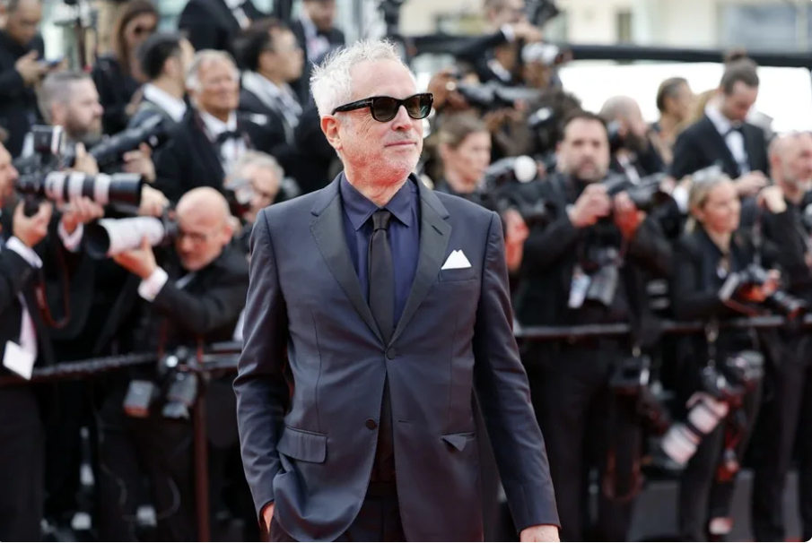 El director mexicano Alfonso Cuarón producirá para Netflix la serie de acción real de 'Dungeons & Dragons'