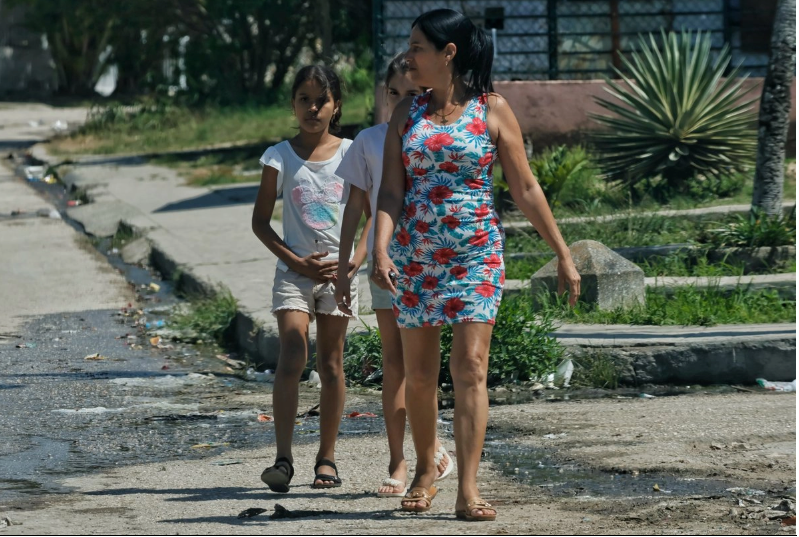 OMS reconoce a Cuba por mantener a la isla libre de transmisión de VIH materno-infantil y sífilis