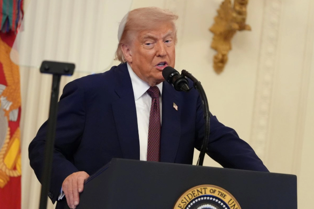 Es posible que EU haga en Cuba una operación similar a la realizada en Venezuela: Trump