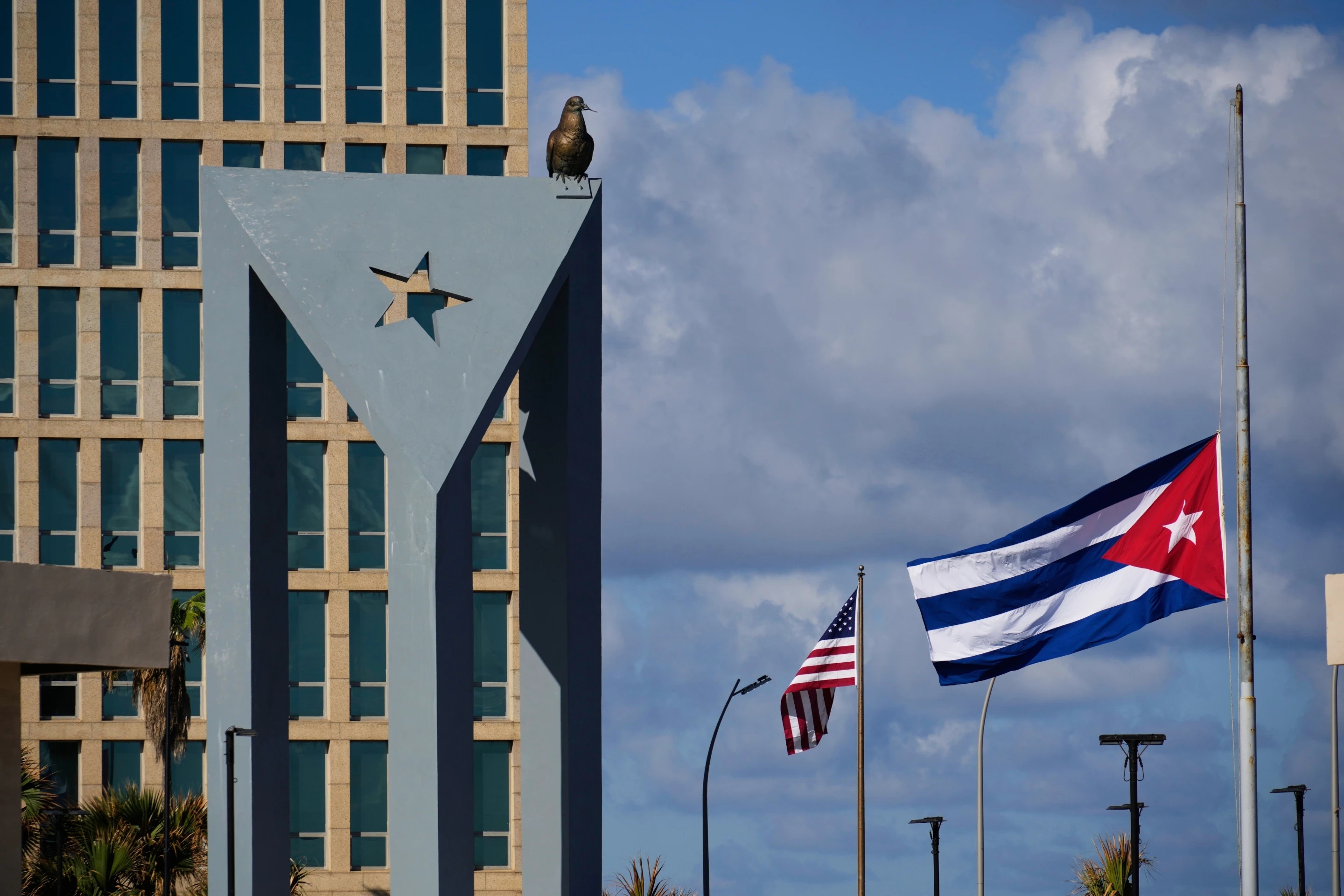EU contra Cuba: provocación incesante