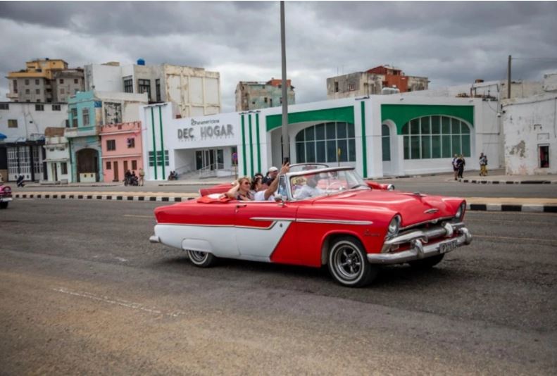 Aprueba Cuba más reformas para ampliar su sector privado