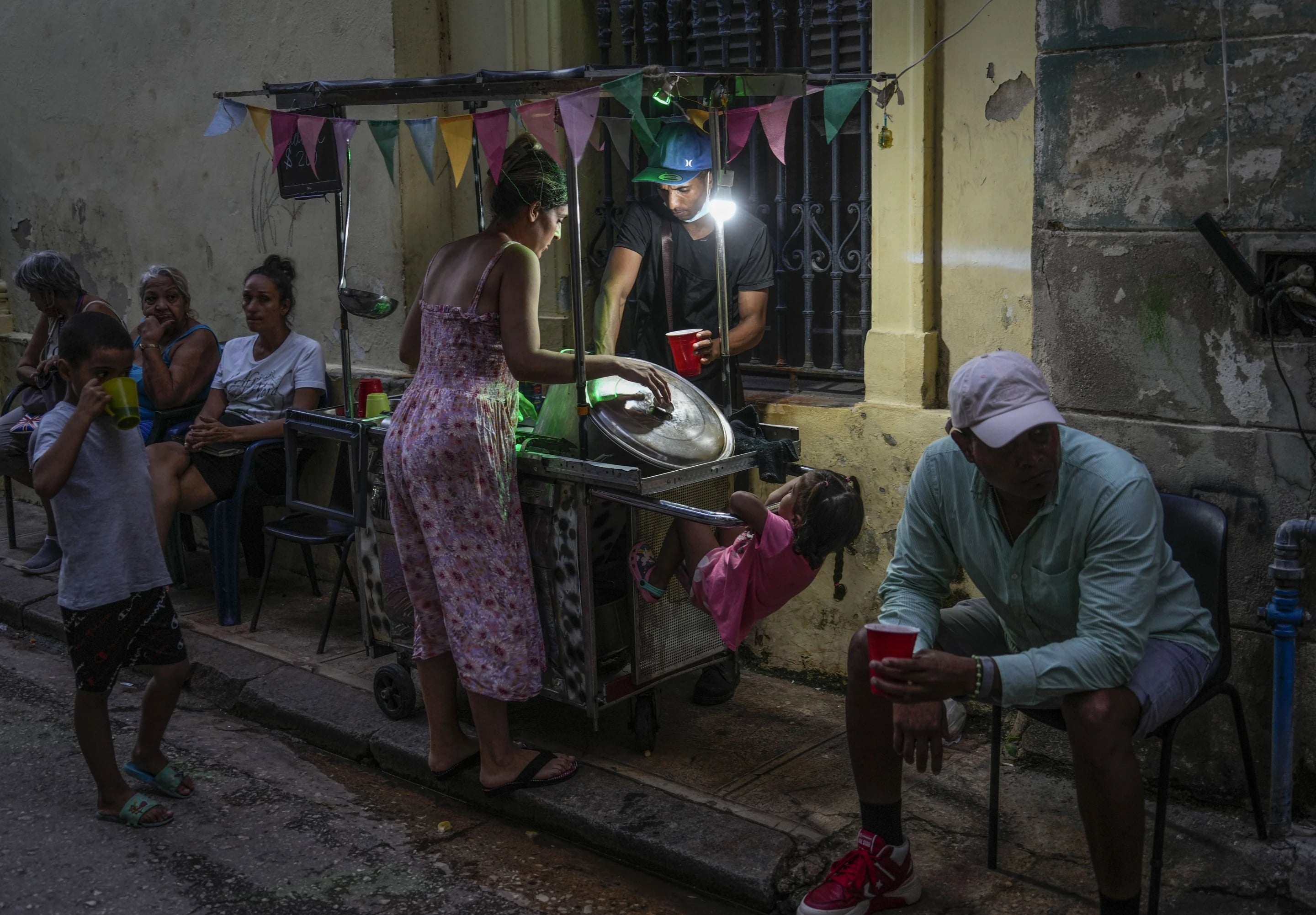 Cuba sufre nueva caída eléctrica: desde Guantánamo hasta Ciego de Ávila