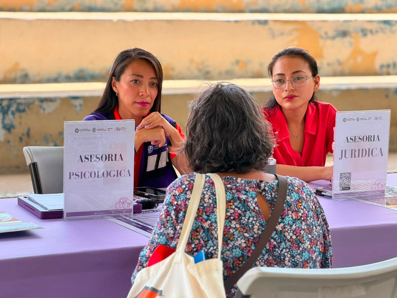 Realizan la Brigada Integral Entre Mujeres en la colonia Gonzalo Guerrero de Playa del Carmen