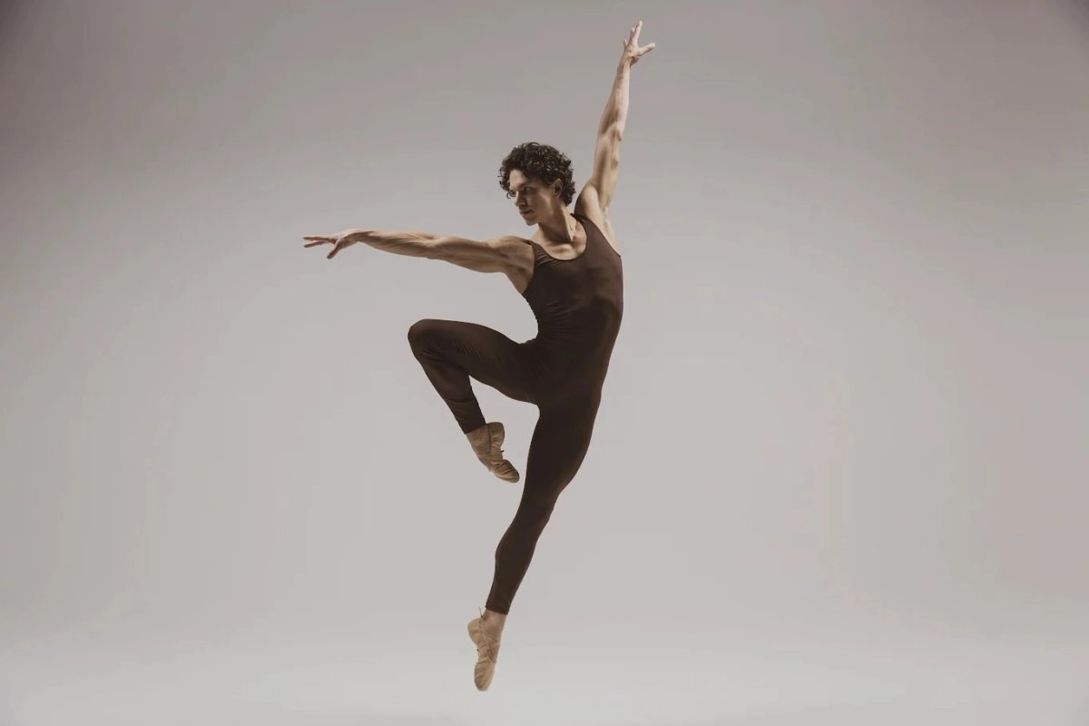 El bailarín mexicano, Isaac Hernández, encabeza el estreno de 'Sinatra Suite' en la gala 'Despertares'