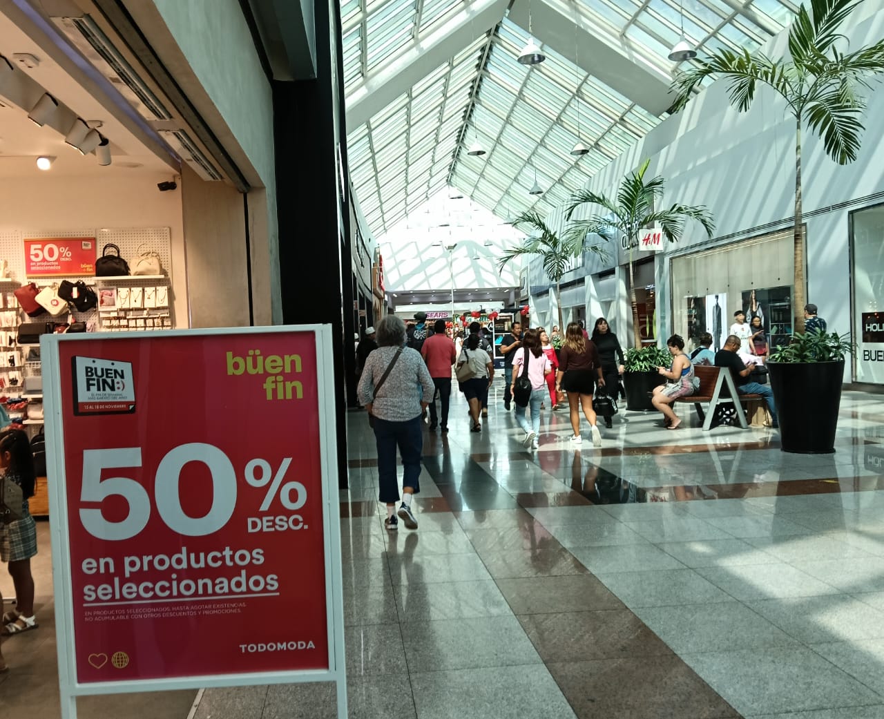 Pequeños comerciantes esperan elevar ventas en Buen Fin en QRoo