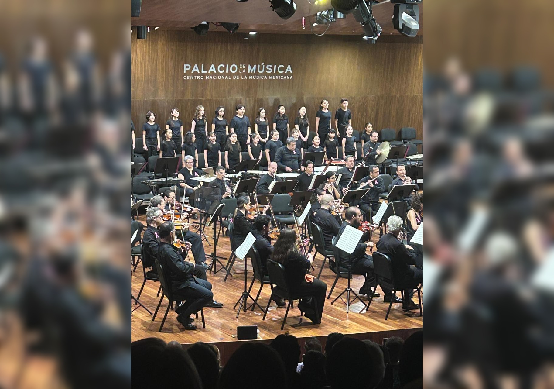 Reviven Coros y orquesta a Verdi con 'Va, Pensiero', símbolo musical de la libertad 