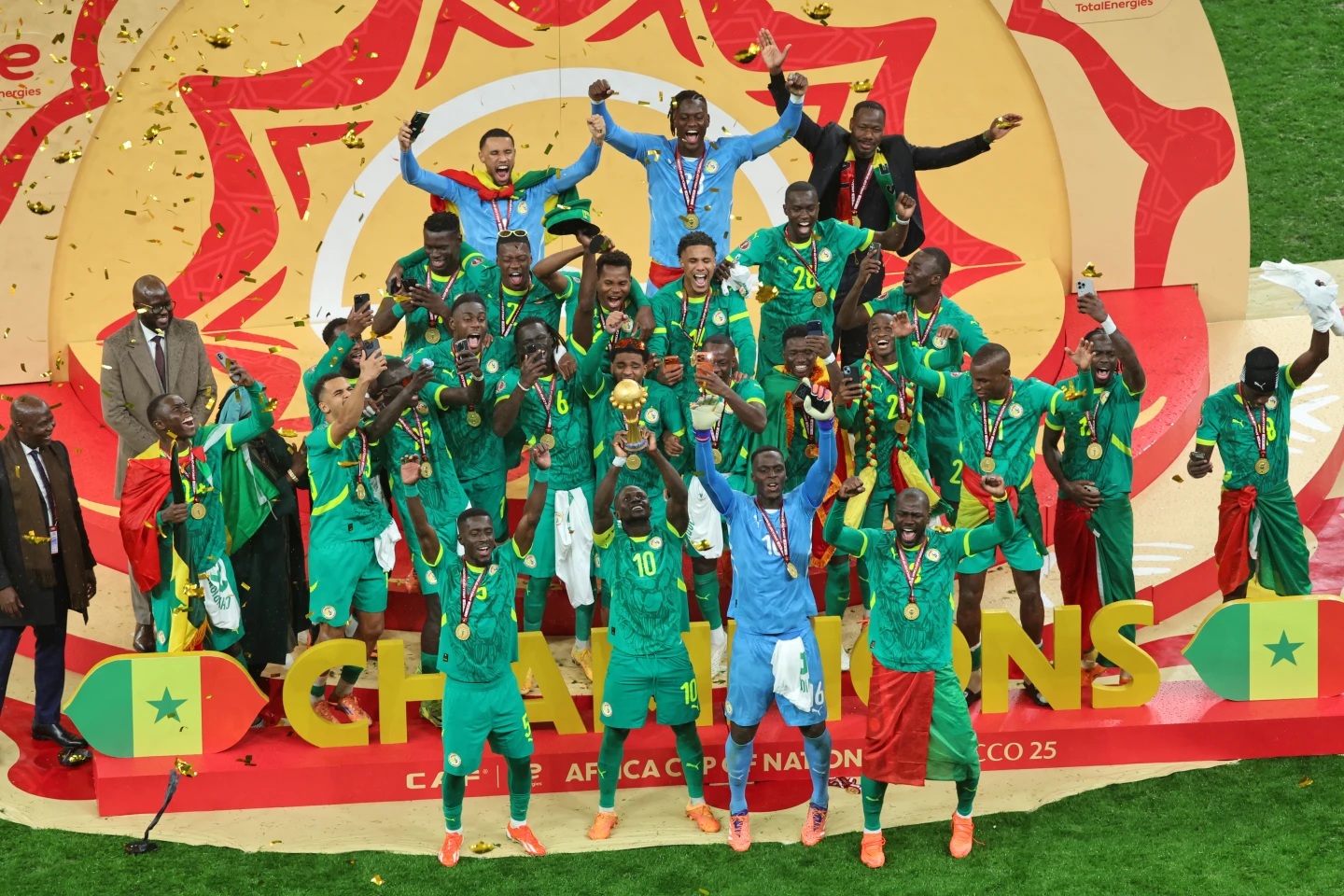 Senegal gana la Copa Africana tras una final caótica ante el anfitrión Marruecos