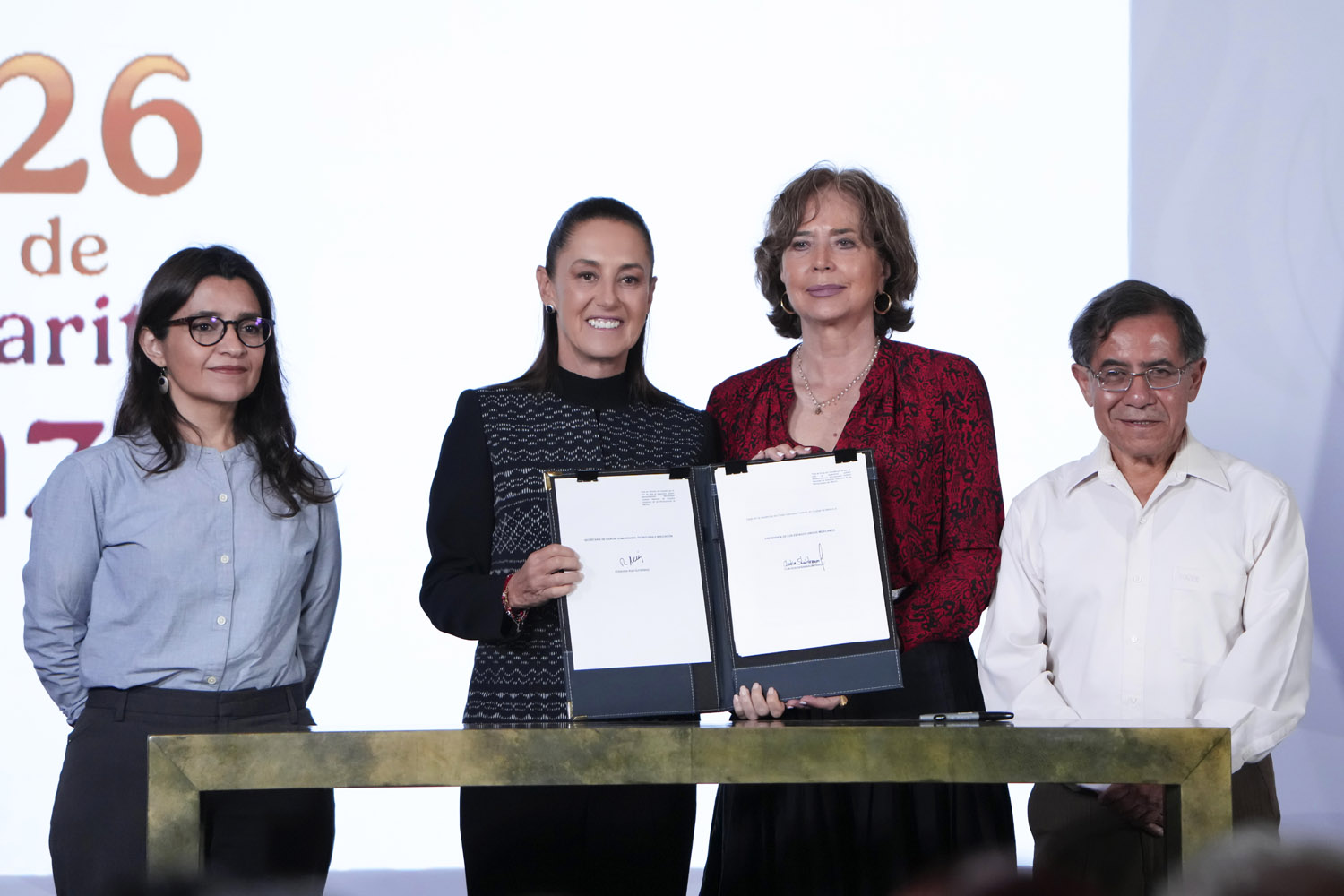 Gobierno de Claudia Sheinbaum transforma al INEHRM en organismo público descentralizado de investigación