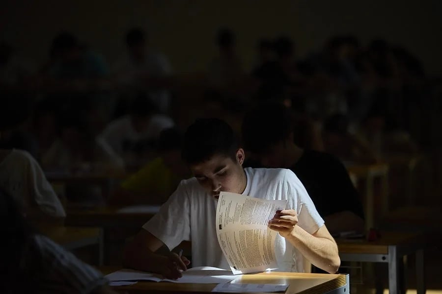 Emplean 6 de cada 10 universitarios en México la inteligencia artificial generativa