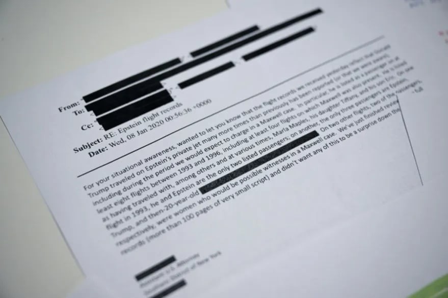 El Departamento de Justicia de EU afirma que todavía hay millones de archivos de Epstein sin publicar