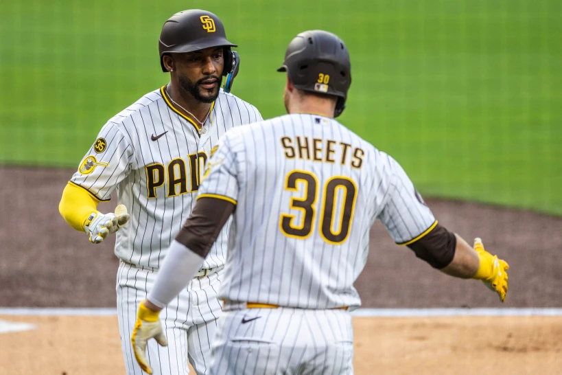 Los yankees Bellinger y Chisholm acaban con los Azulejos; San Diego supera a los Dodgers y escala la cima