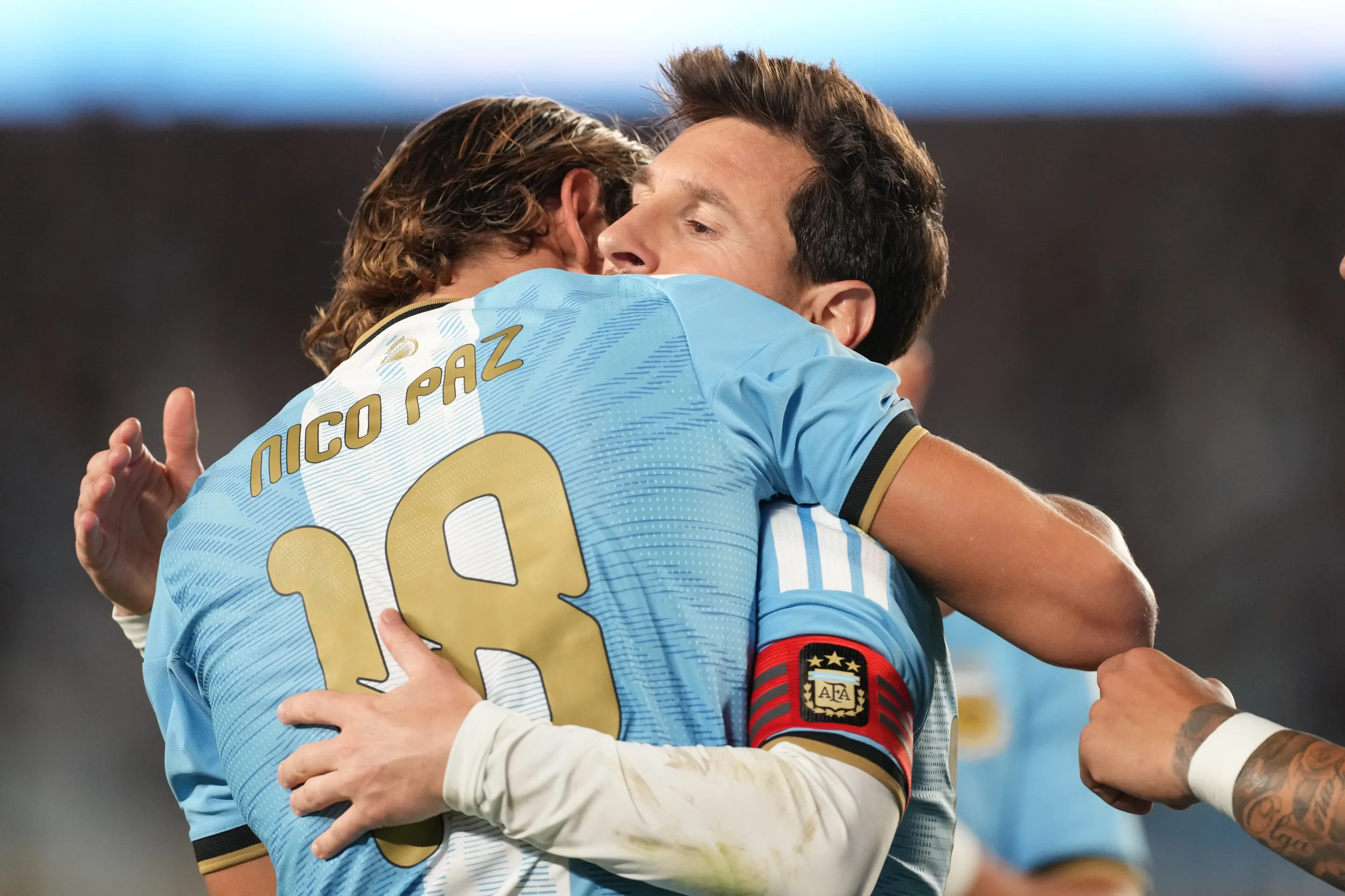 Gol, asistencias y lágrimas en la última función de Messi con Argentina