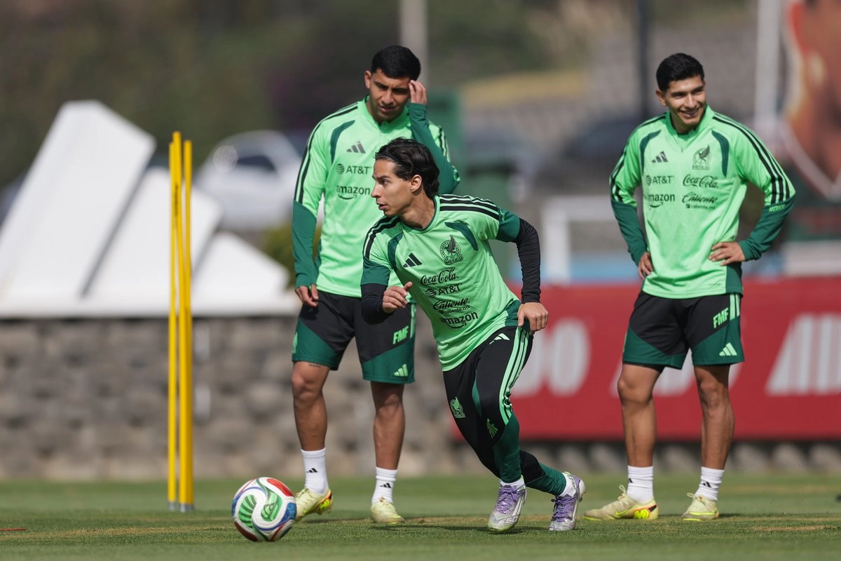 Mora se perderá los partidos del Tri ante Panamá y Bolivia