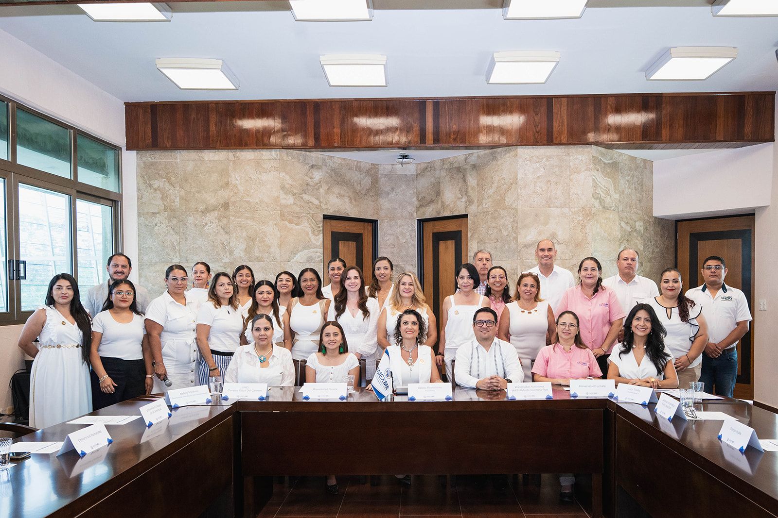 Amexme Riviera Maya firma acuerdos de colaboración con universidades 