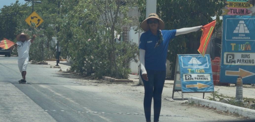 En Tulum siguen las quejas de turistas por acoso de ''jaladores''