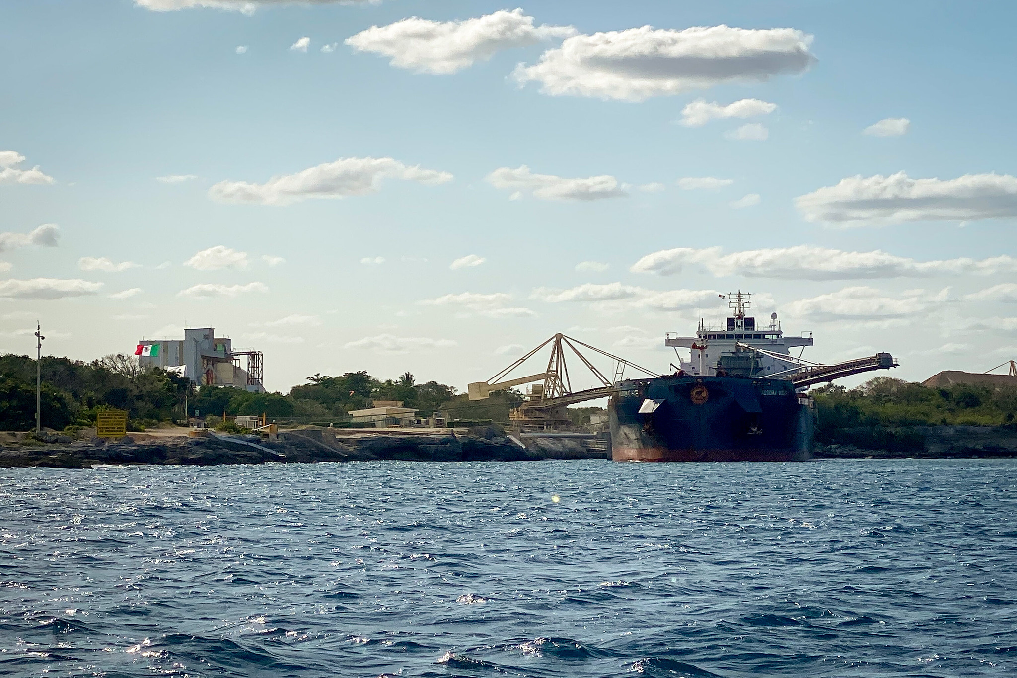 Gobierno de México discute con Vulcan uso del puerto de Punta Venado, en la Riviera Maya