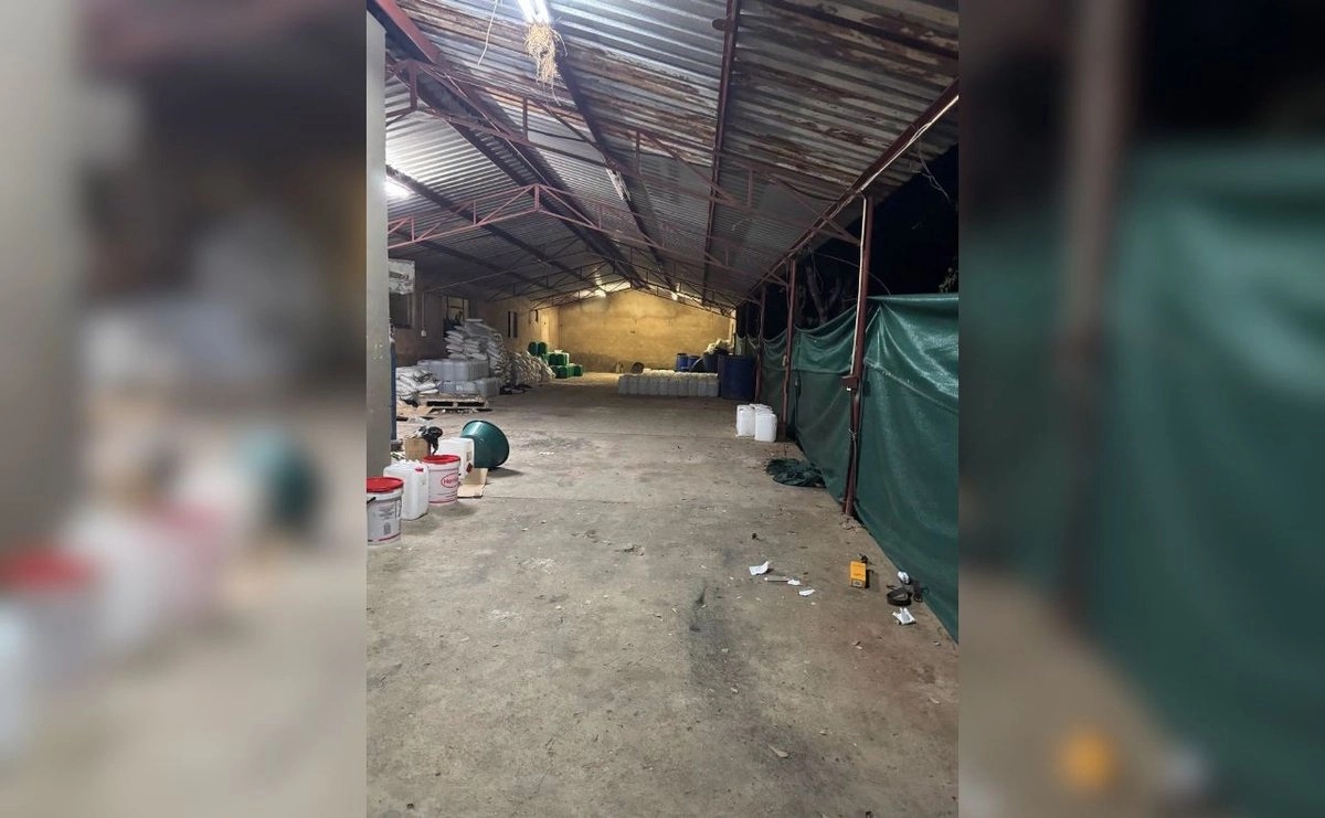 Detienen a dos mexicanos en Sudáfrica tras allanamiento a ‘narcolaboratorio’