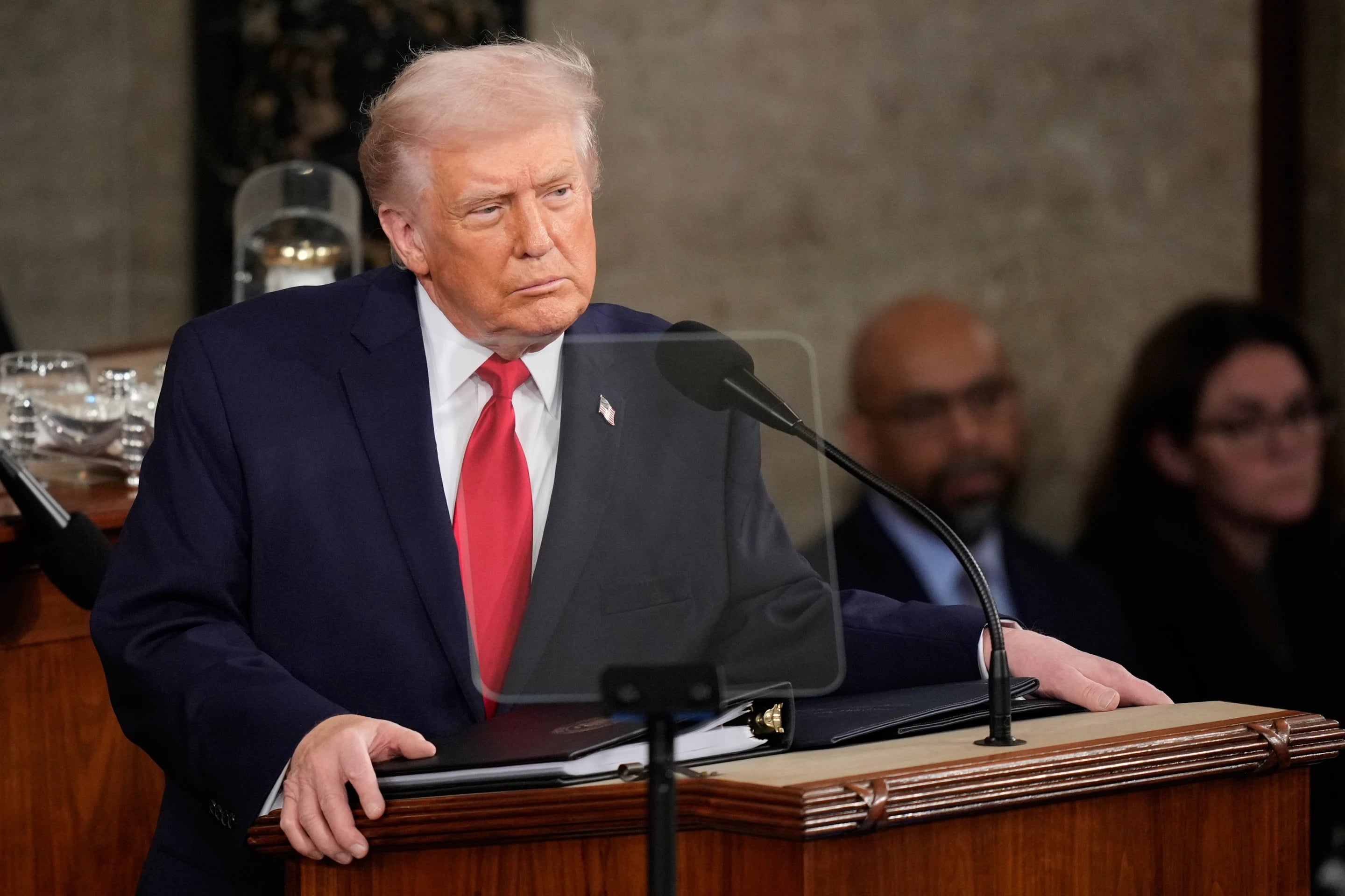 Política, la decisión de Trump de recortar el T-MEC 