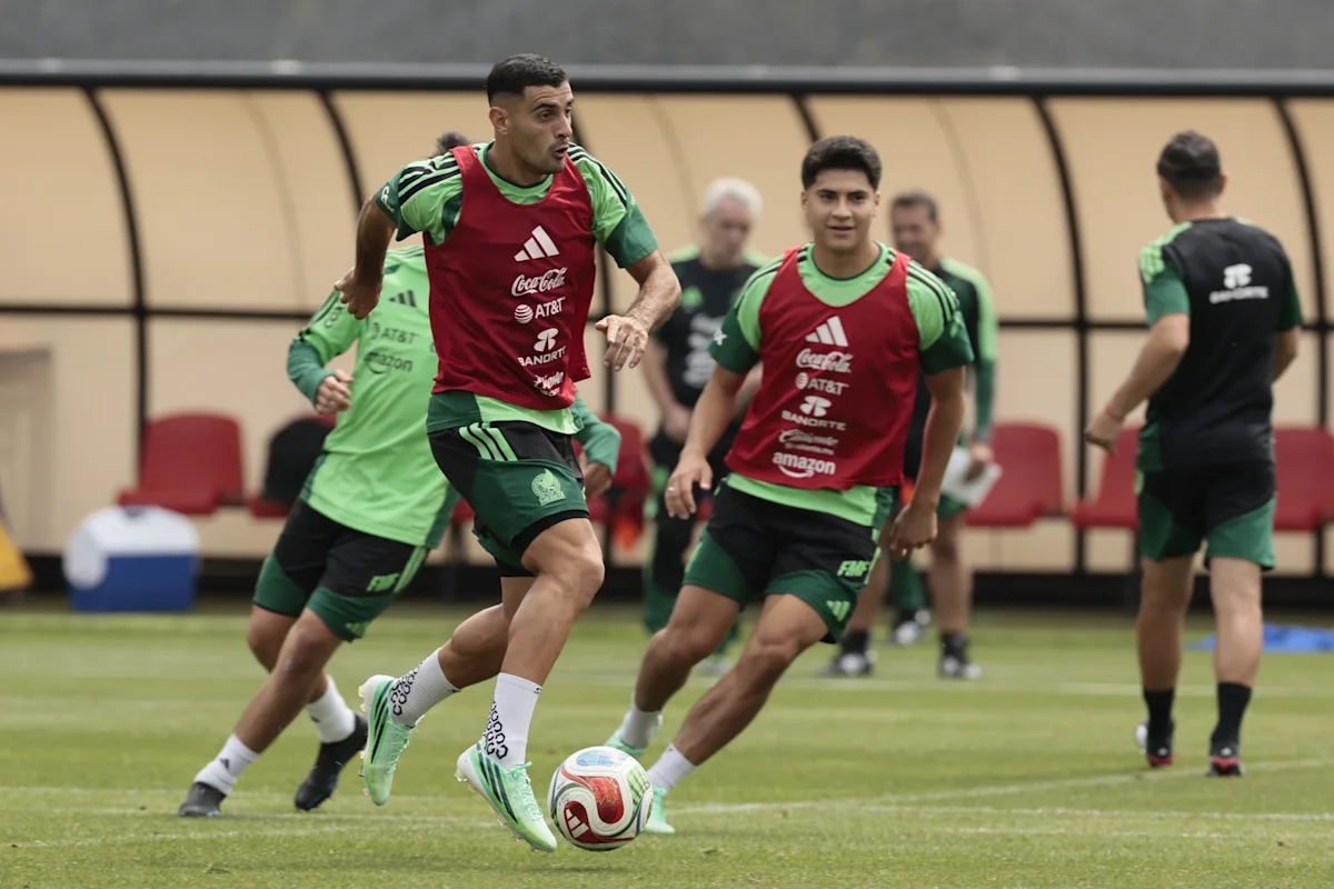 Montes causa baja del Tricolor por lesión; Dagoberto Espinoza, convocado 