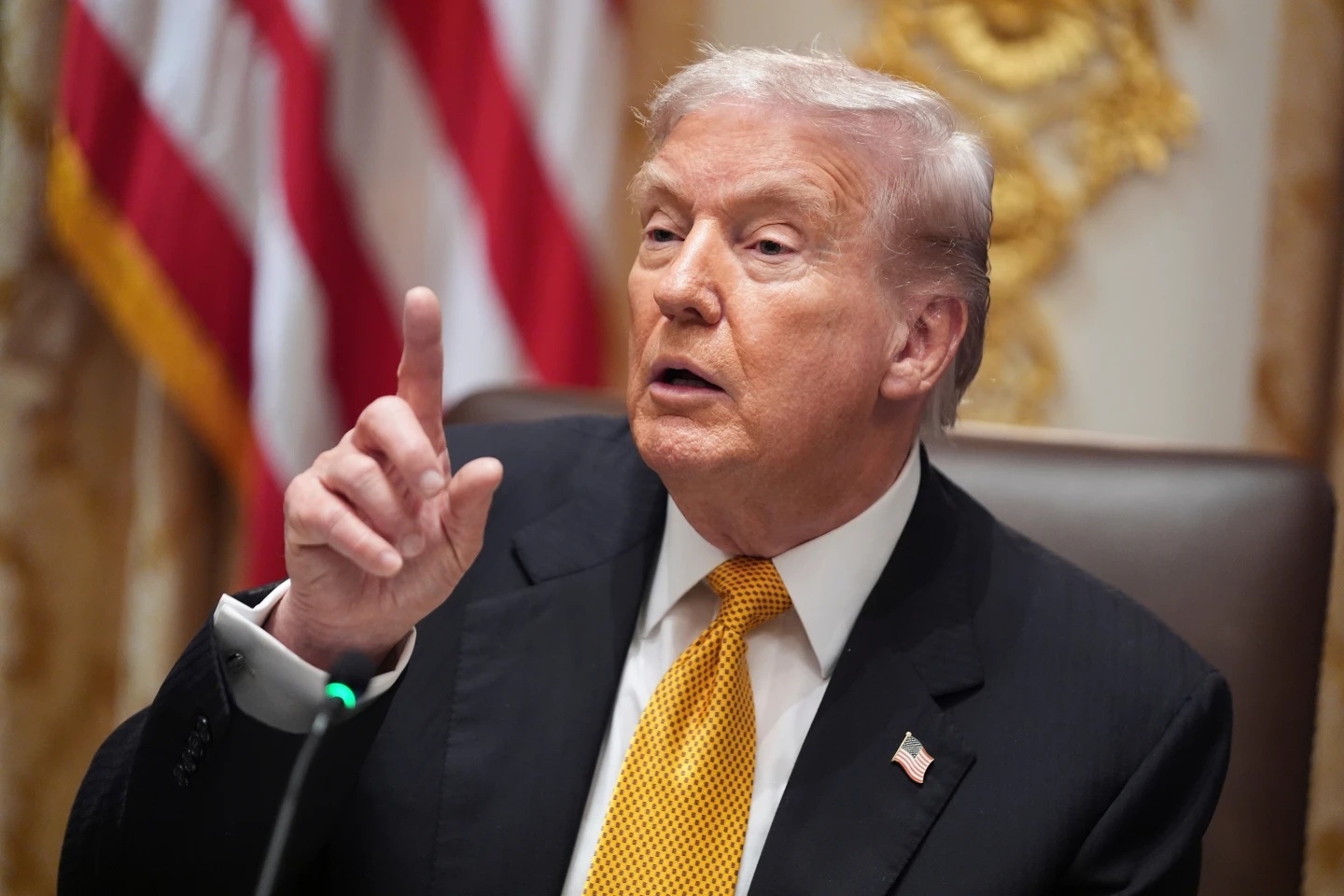 'La BBC', obligada a dar explicaciones tras edición engañosa de discurso de Trump