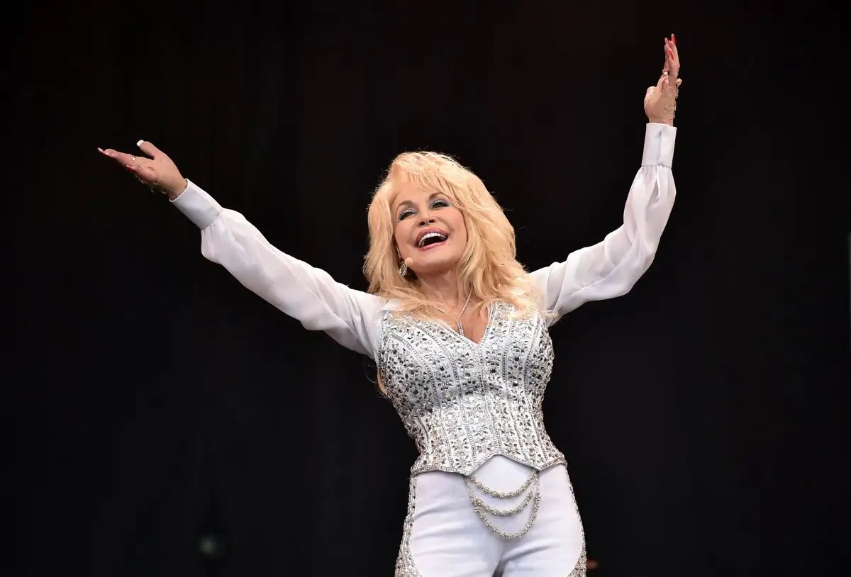 Murió Dolly Parton, la leyenda de la música country, a los 80 años