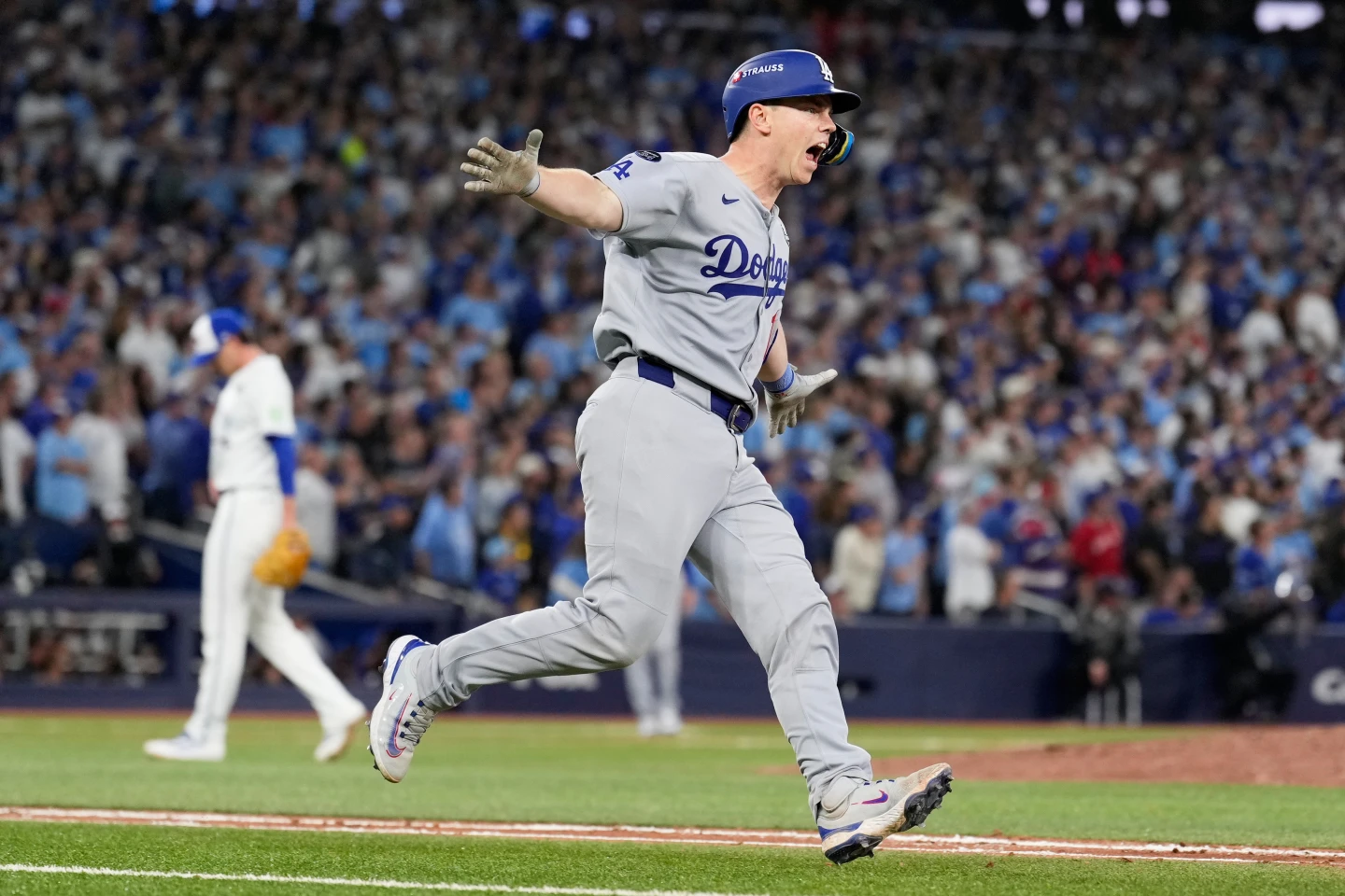Dodgers logran el primer bicampeonato en la Serie Mundial en 25 años tras vencer a los Azulejos