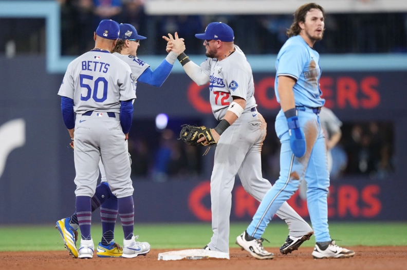 Dodgers vencen a los Azulejos de Toronto y obligan al séptimo partido de Serie Mundial