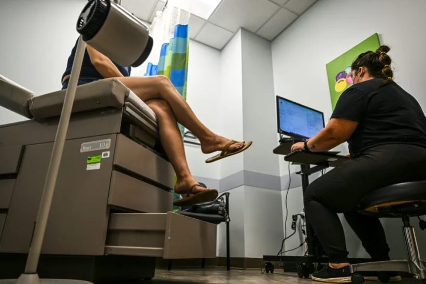 Las mujeres padecen dolor crónico más exacerbado que los hombres, según nuevo estudio