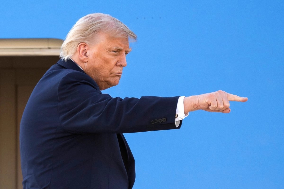 Trump arremete contra quienes critican acuerdo con Irán: ''son envidiosos, gente mala o estúpidos'', escribió en Truth Social