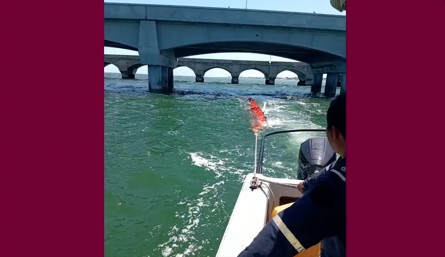 Fuga en ducto submarino causa filtración de hidrocarburo en Progreso, Yucatán 