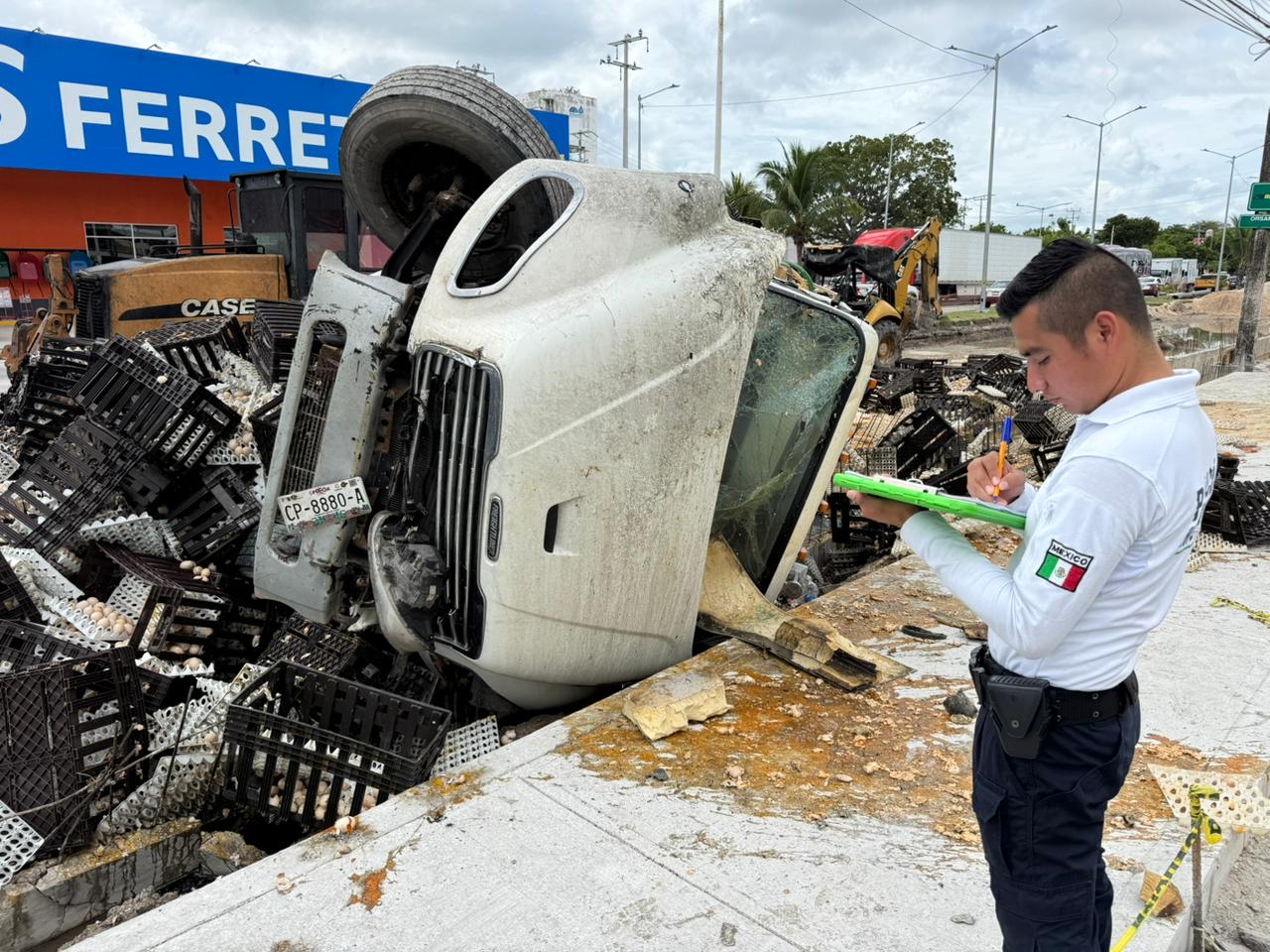 Ciudad del Carmen: Un muerto y una persona lesionada en accidente en la avenida Isla de Tris