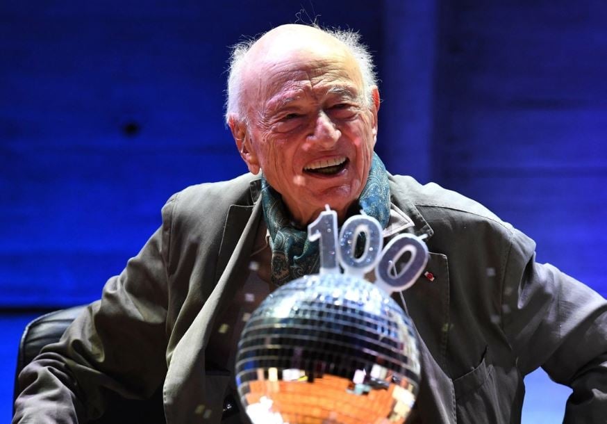 Murió Edgar Morin, sociólogo que acuñó el concepto del pensamiento complejo