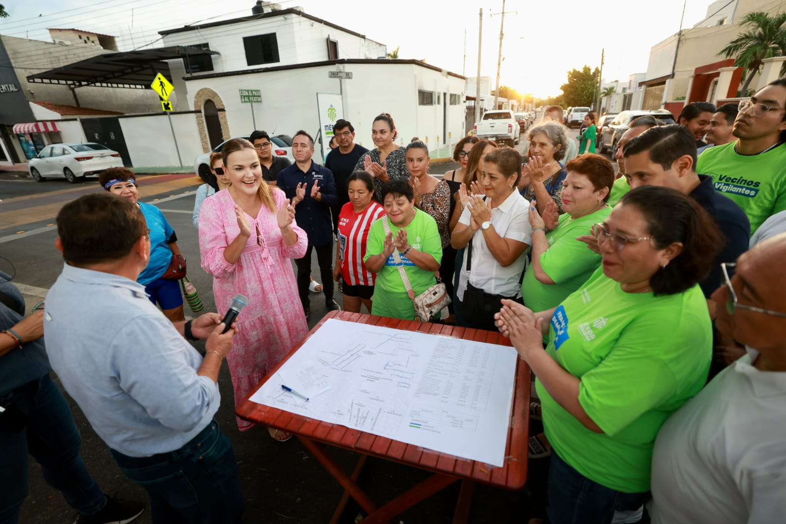 Mérida despliega 22 cuadrillas y tecnología para frenar baches generados por lluvias
