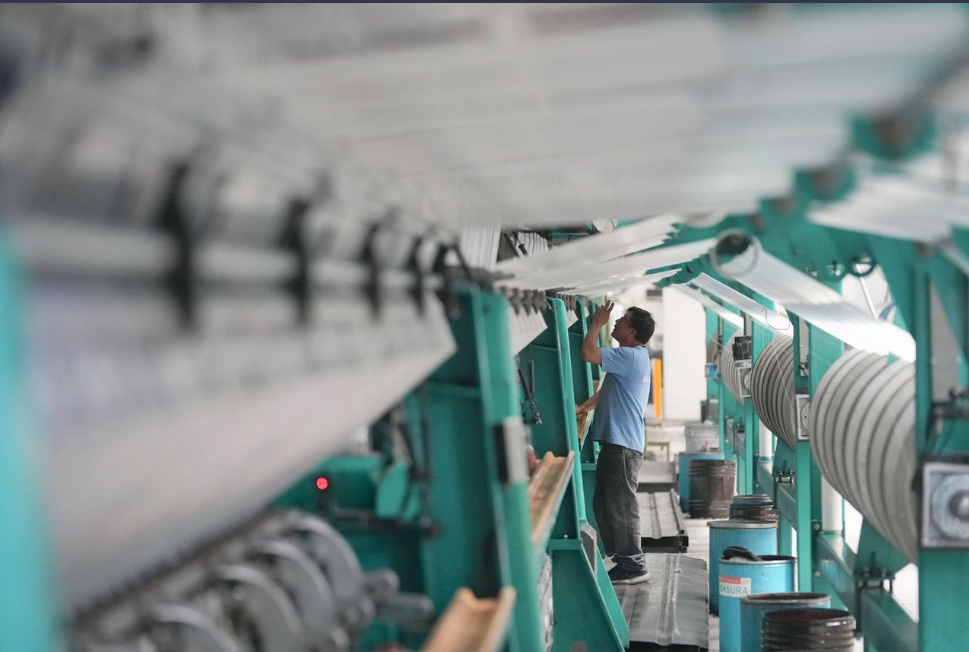 Mercado laboral: lentas mejoras forzadas