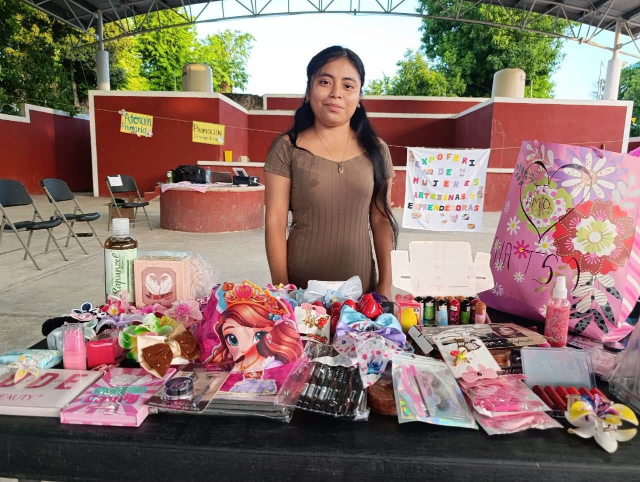 Semujeres dará apoyos de 10 mil pesos a mujeres emprendedoras
