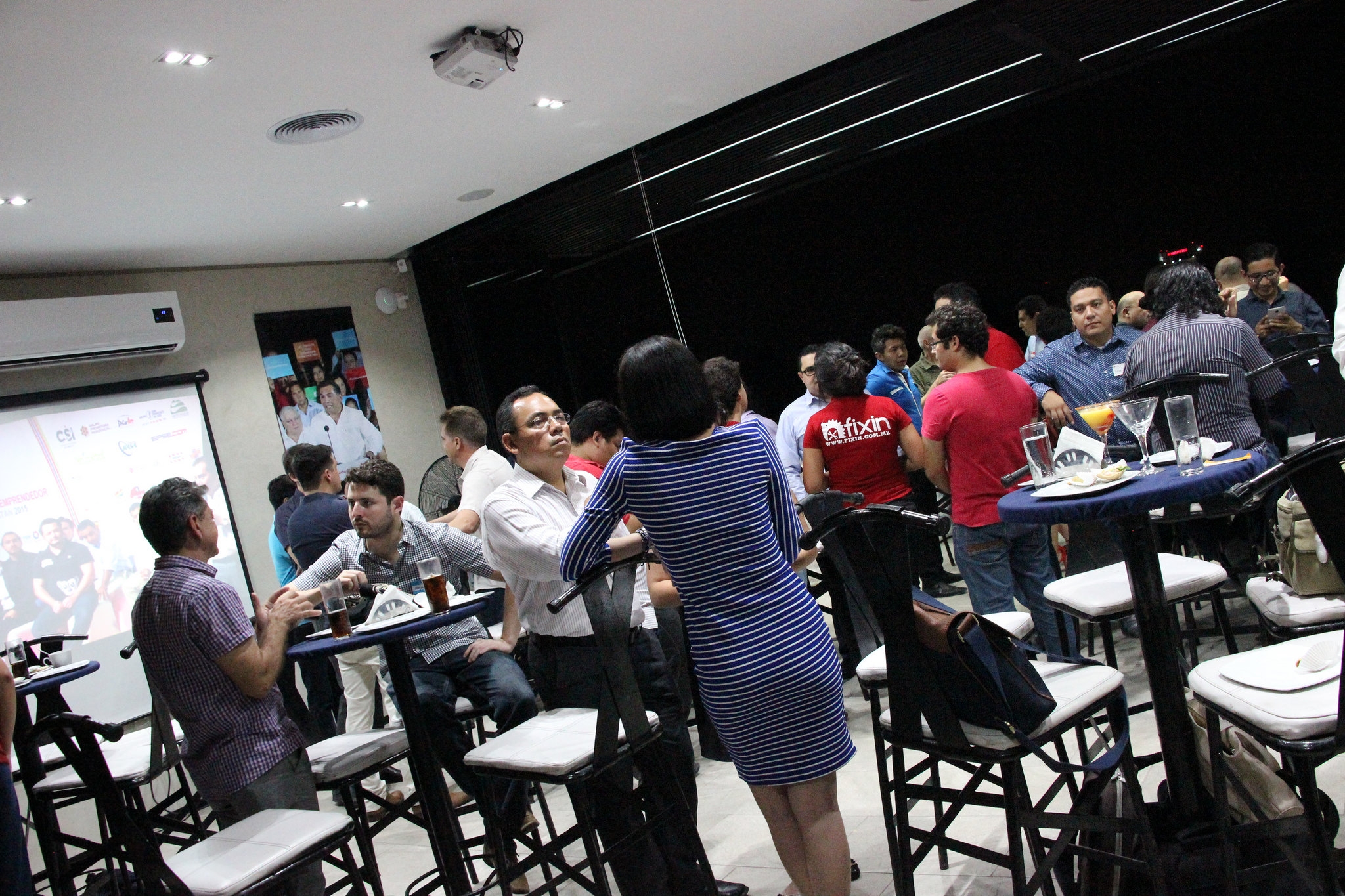 Encuentro de emprendedores en el Siglo XXI