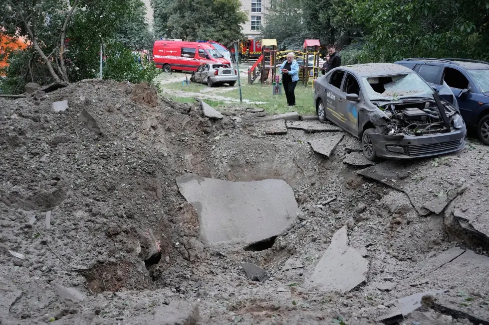 Ataques rusos con misiles y drones contra Ucrania dejan al menos 22 muertos