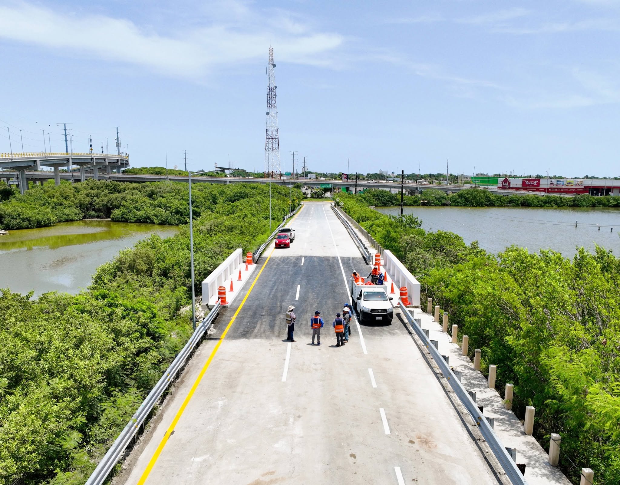 Reabren entrada a Progreso y suspenderán obras durante las vacaciones 