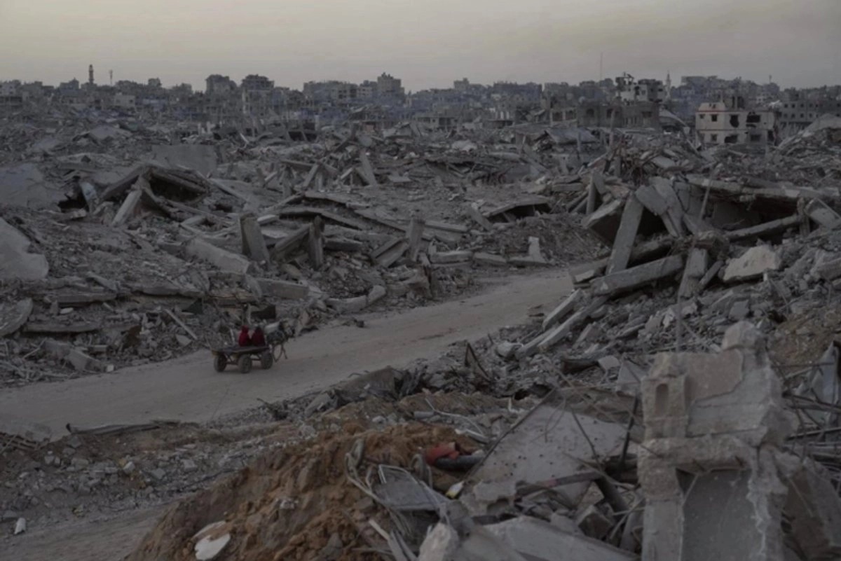 Retiro de escombros en Gaza por parte de Israel podría destruir pruebas de ''crímenes atroces'': ONU