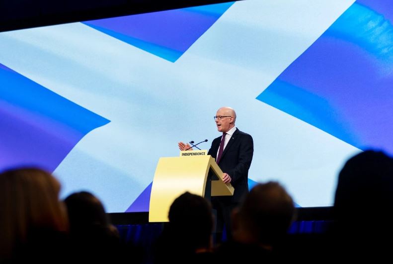 Partido Nacional Escocés aprueba moción para solicitar independencia a Londres