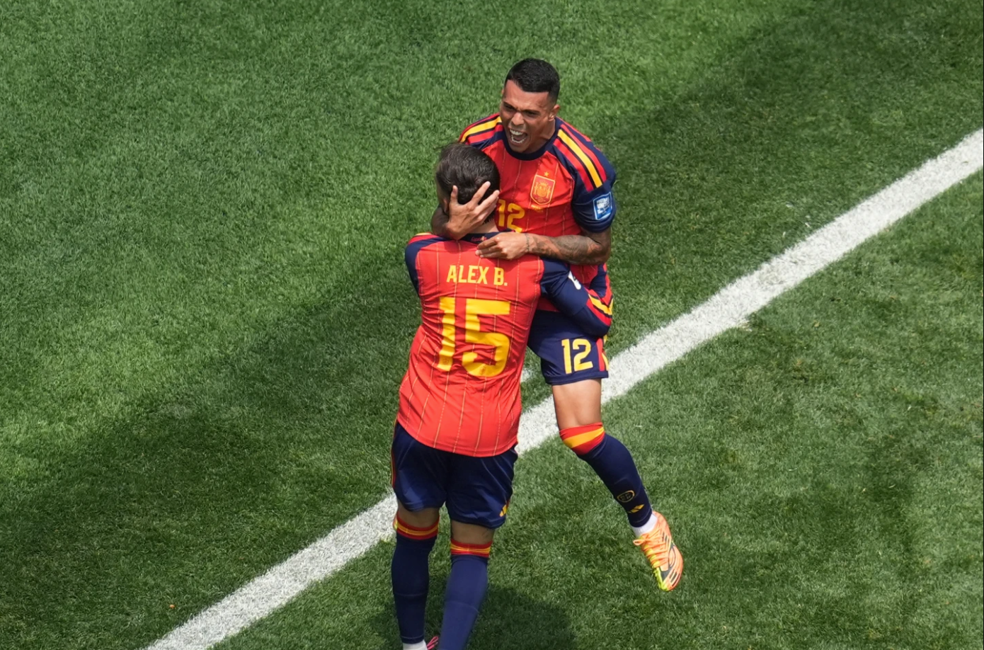 Una dominante España vence 3-0 a Austria y pasa a octavos de final del Mundial