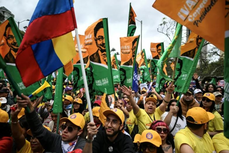 Candidatos presidenciales en Colombia cierran su campaña con mítines el fin de semana